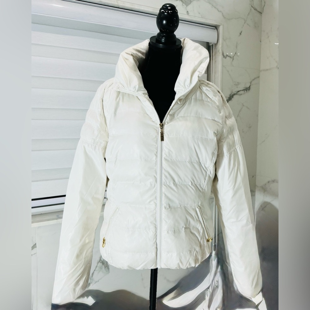 GUESS puffer jacket 💖 - Picture 6 of 15